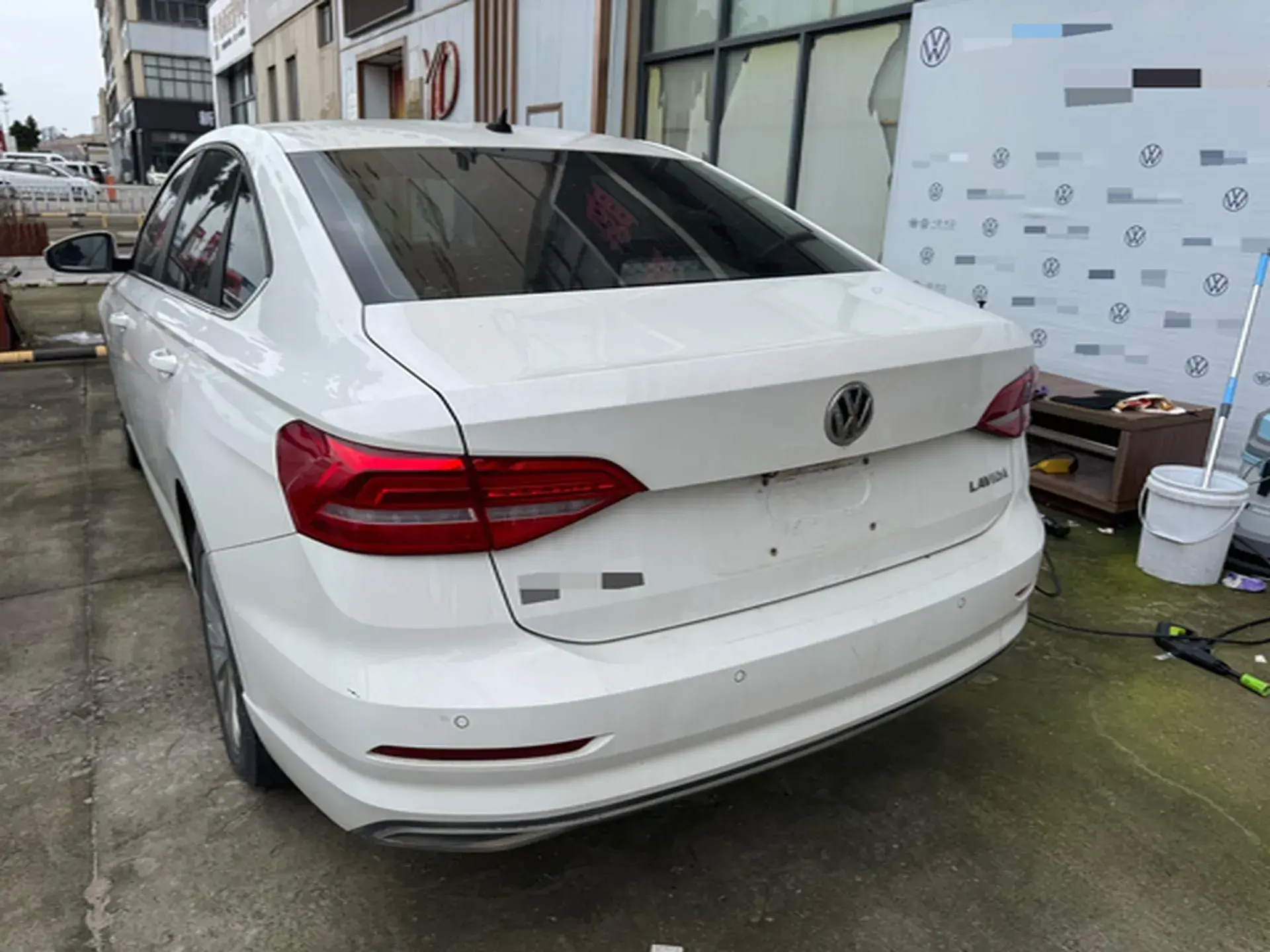 2018 VOLKSWAGEN LAVIDA thumbnail 4