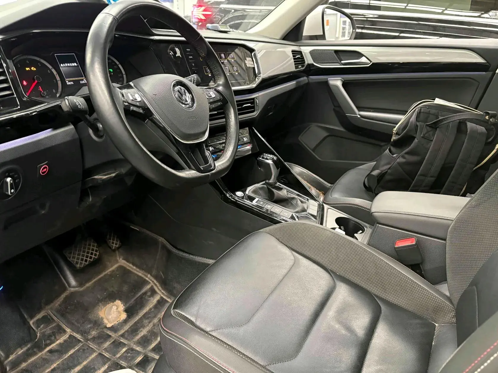 2020 VOLKSWAGEN TAYRON thumbnail 4