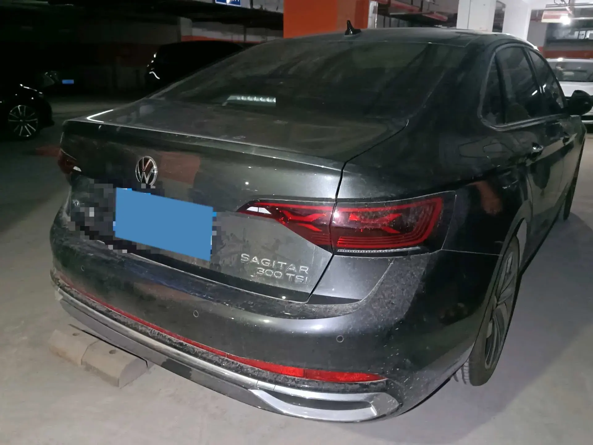 2023 VOLKSWAGEN SAGITAR thumbnail 4