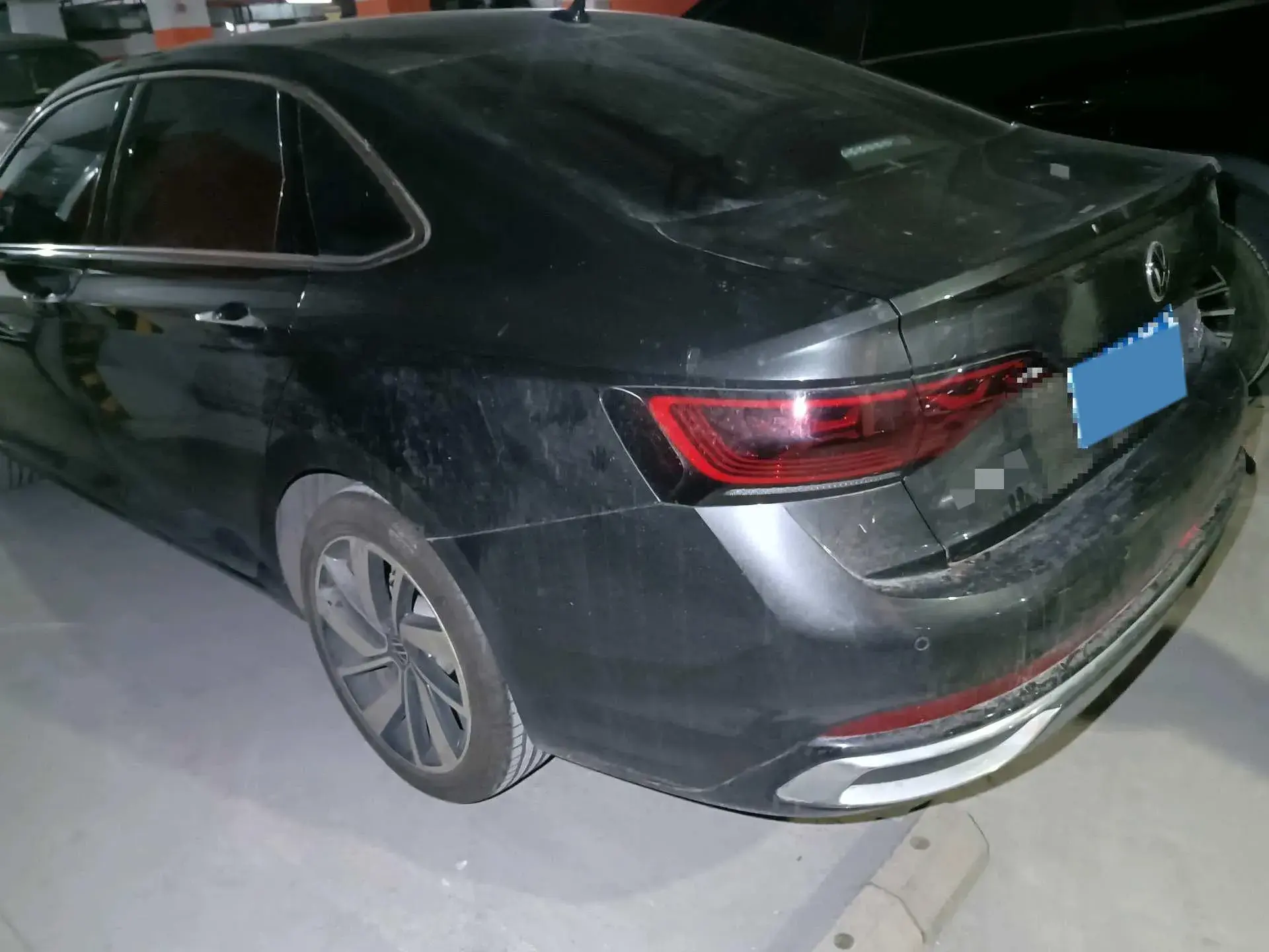 2023 VOLKSWAGEN SAGITAR thumbnail 3