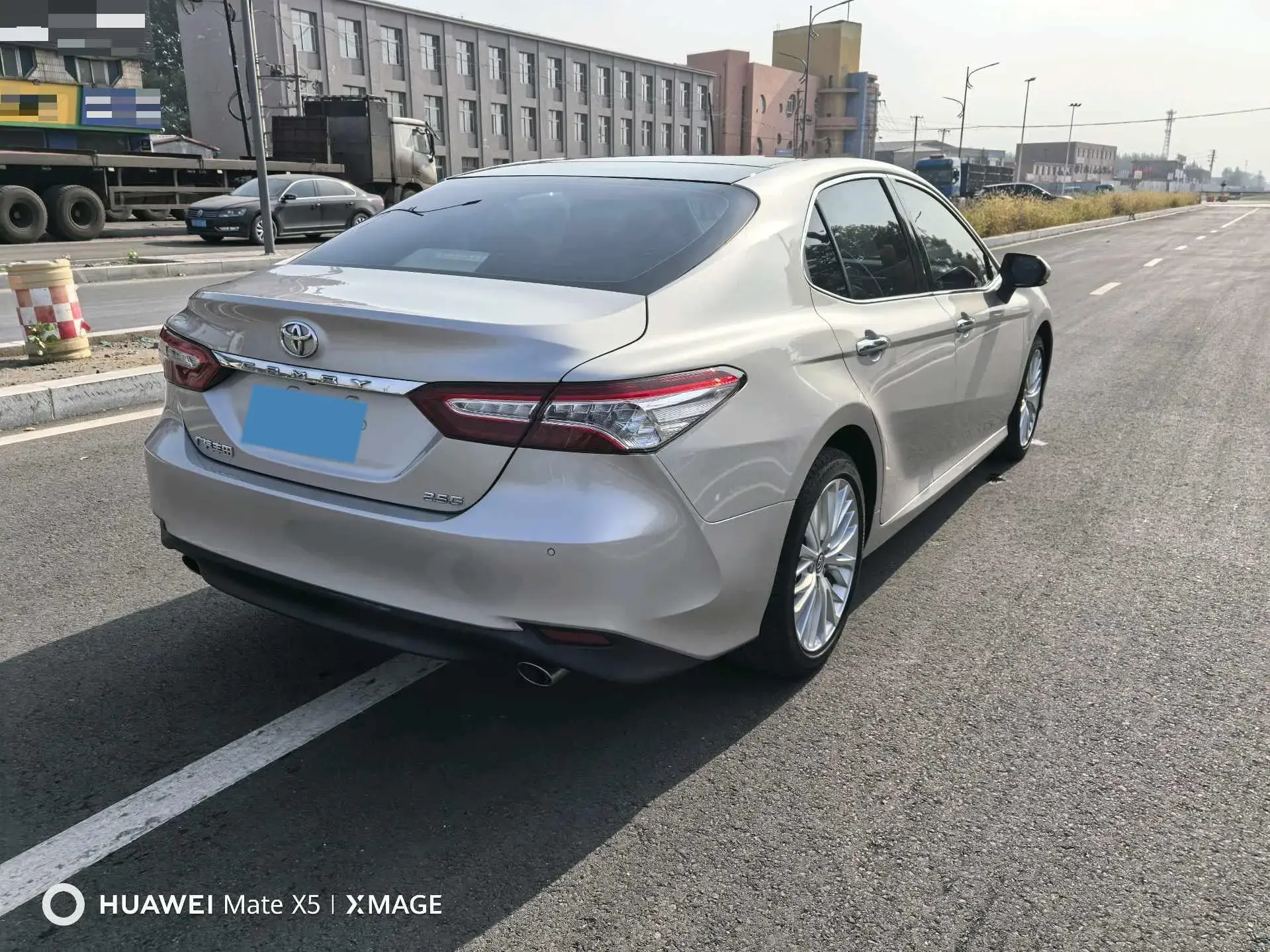 2019 TOYOTA CAMRY thumbnail 4