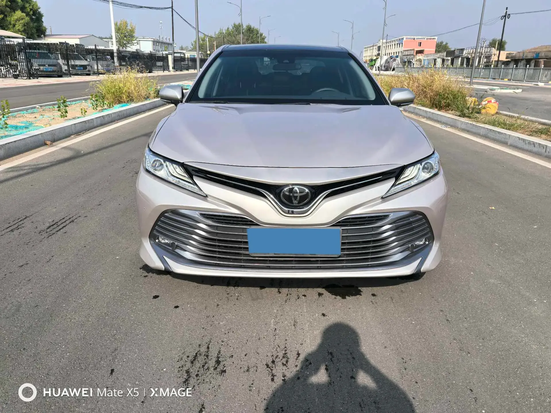 2019 TOYOTA CAMRY thumbnail 2