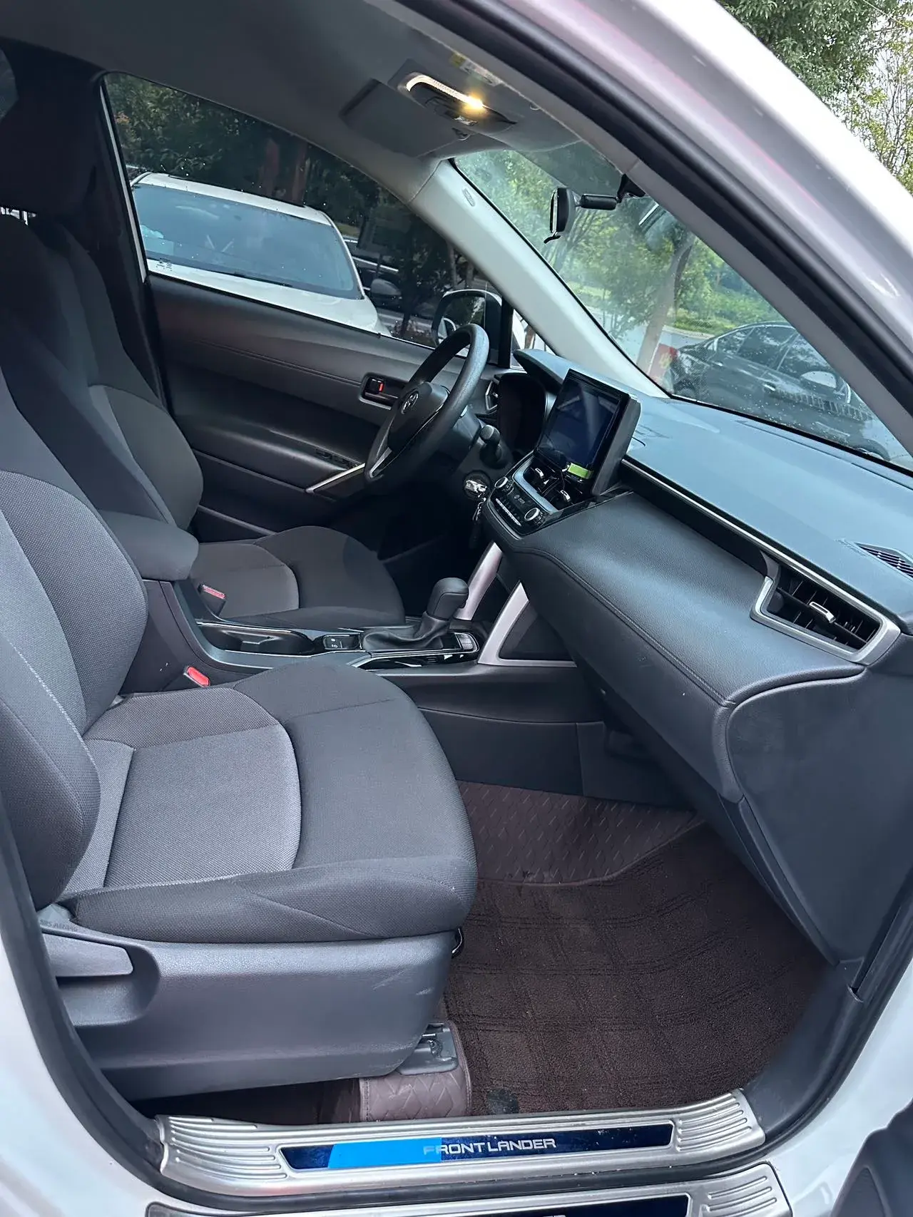 2022 TOYOTA FRONTLANDER thumbnail 4