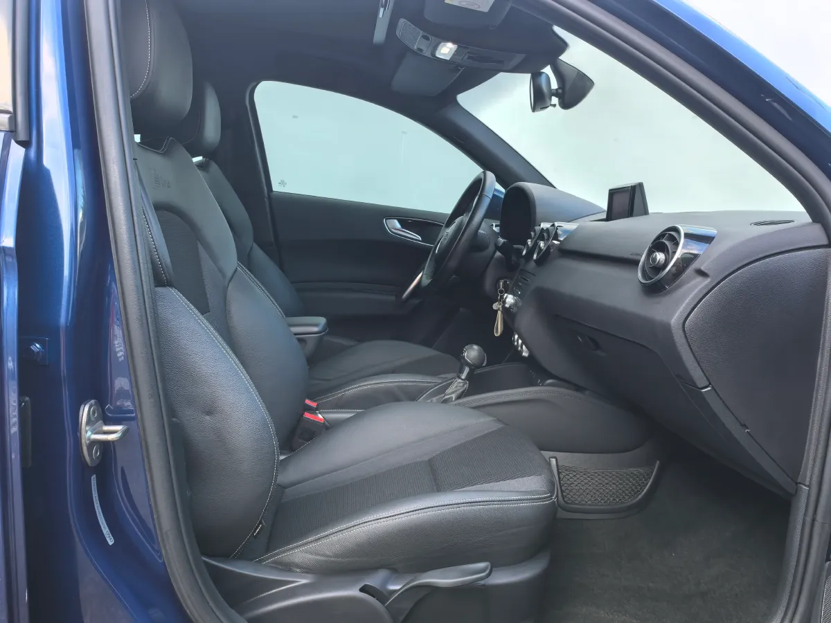 2016 Audi A1 1.4T 125HP L4 7DCT,autocango,china used car exporter,china ev exporter,chinese used car exporter,chinese used ev exporter