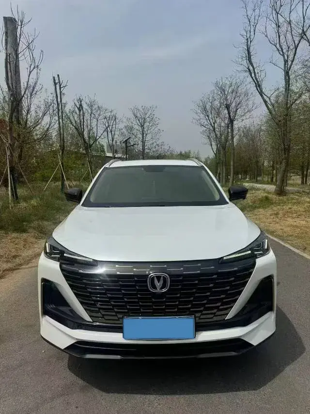 2022 CHANGAN CS75 thumbnail 2