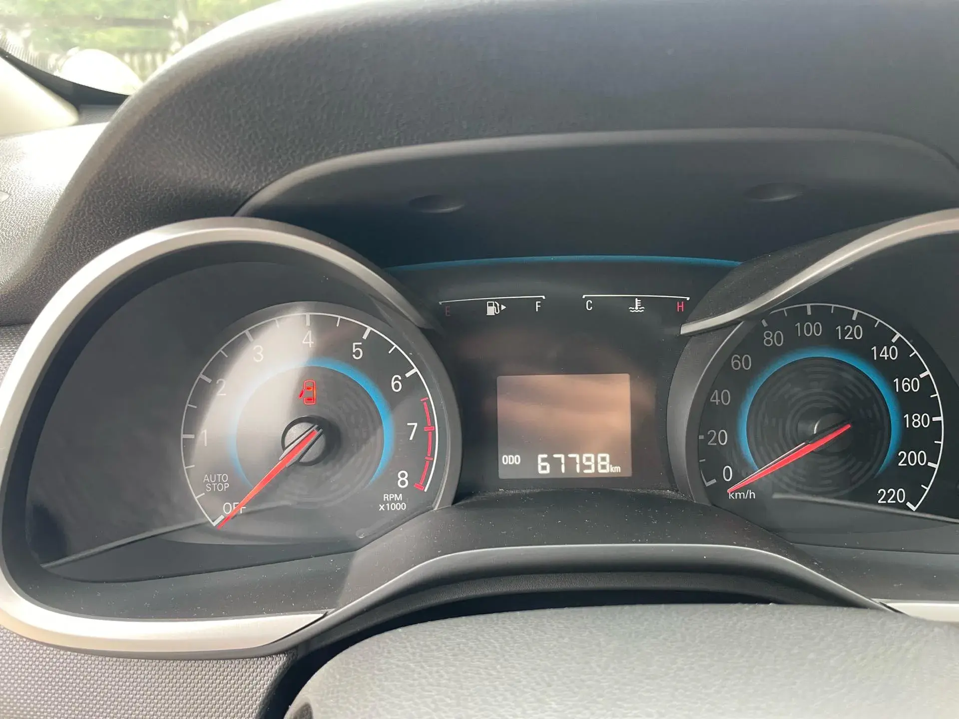 2019 CHEVROLET CAVALIER thumbnail 3