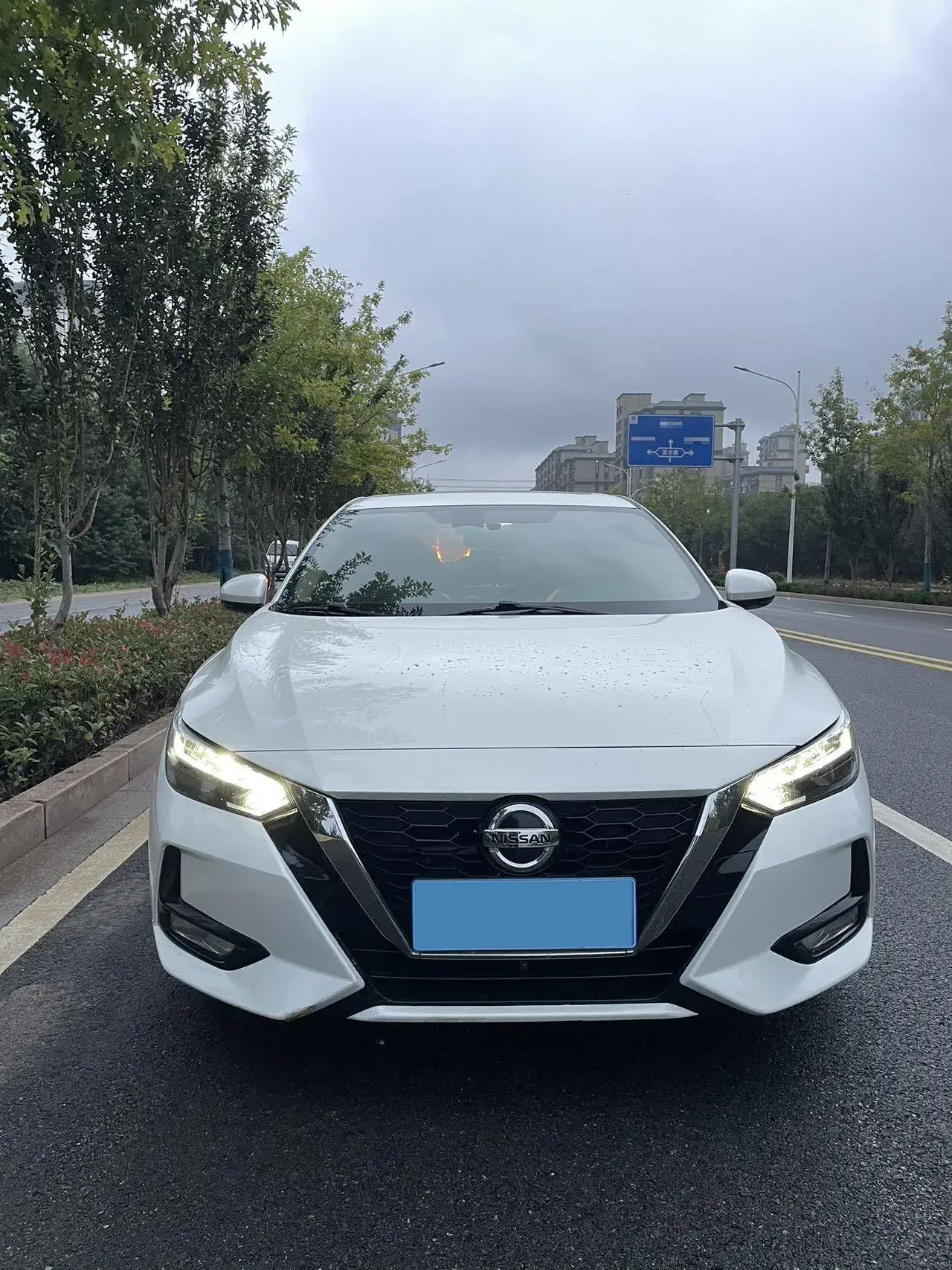 2021 NISSAN SYLPHY thumbnail 2