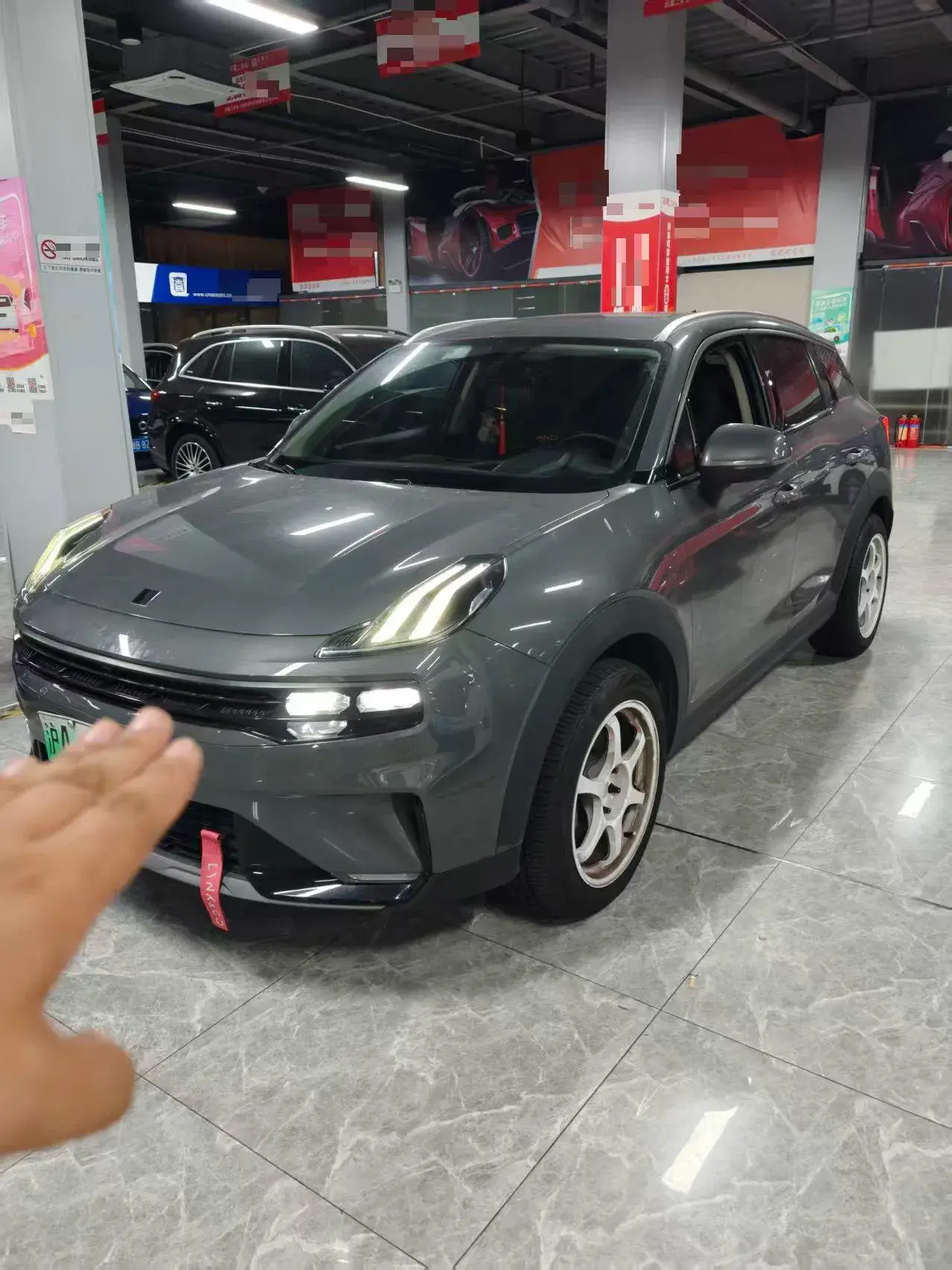 2020 LYNK&CO 06 view 1