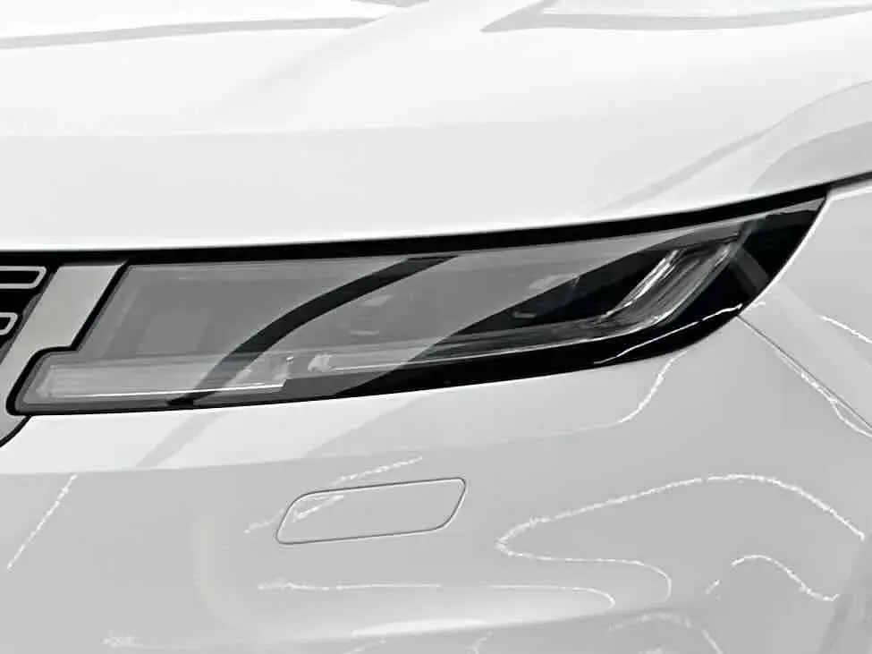 2024 LAND ROVER thumbnail 3