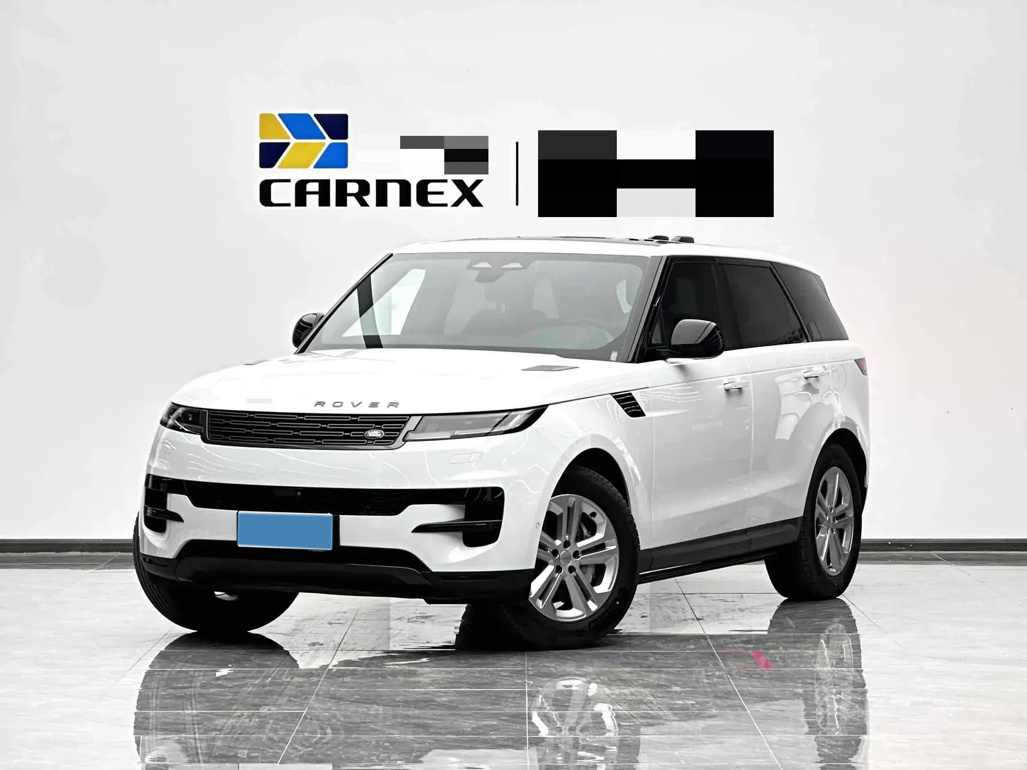 2024 LAND ROVER view 1