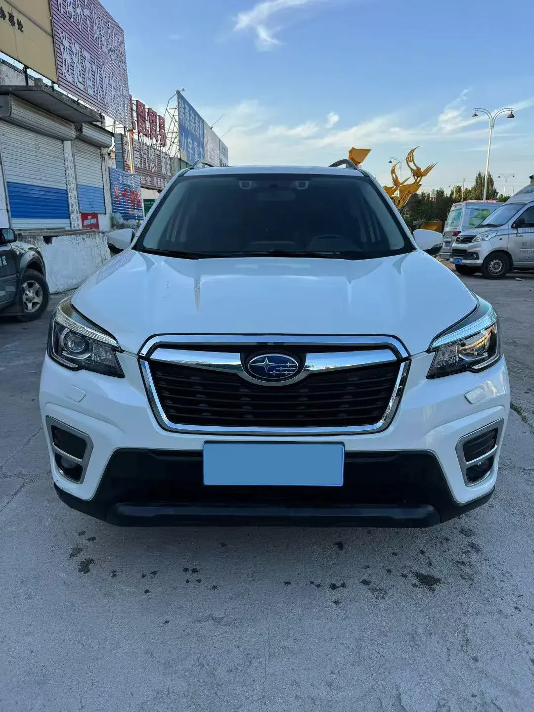 2019 SUBARU FORESTER thumbnail 2