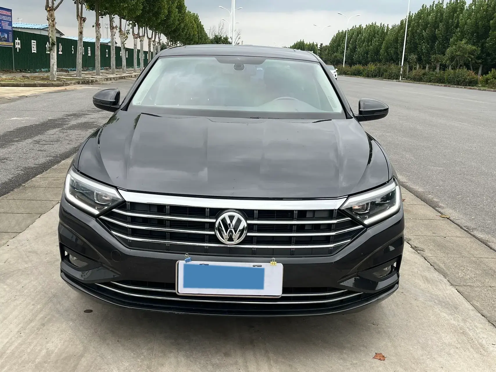 2021 VOLKSWAGEN SAGITAR thumbnail 3