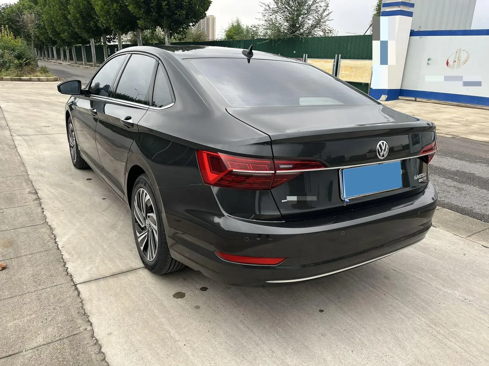 2021 VOLKSWAGEN SAGITAR thumbnail 4