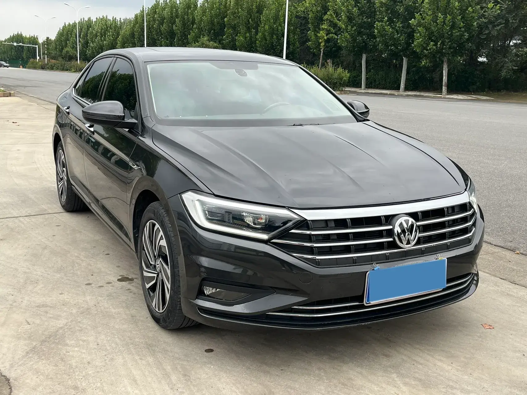 2021 VOLKSWAGEN SAGITAR thumbnail 2