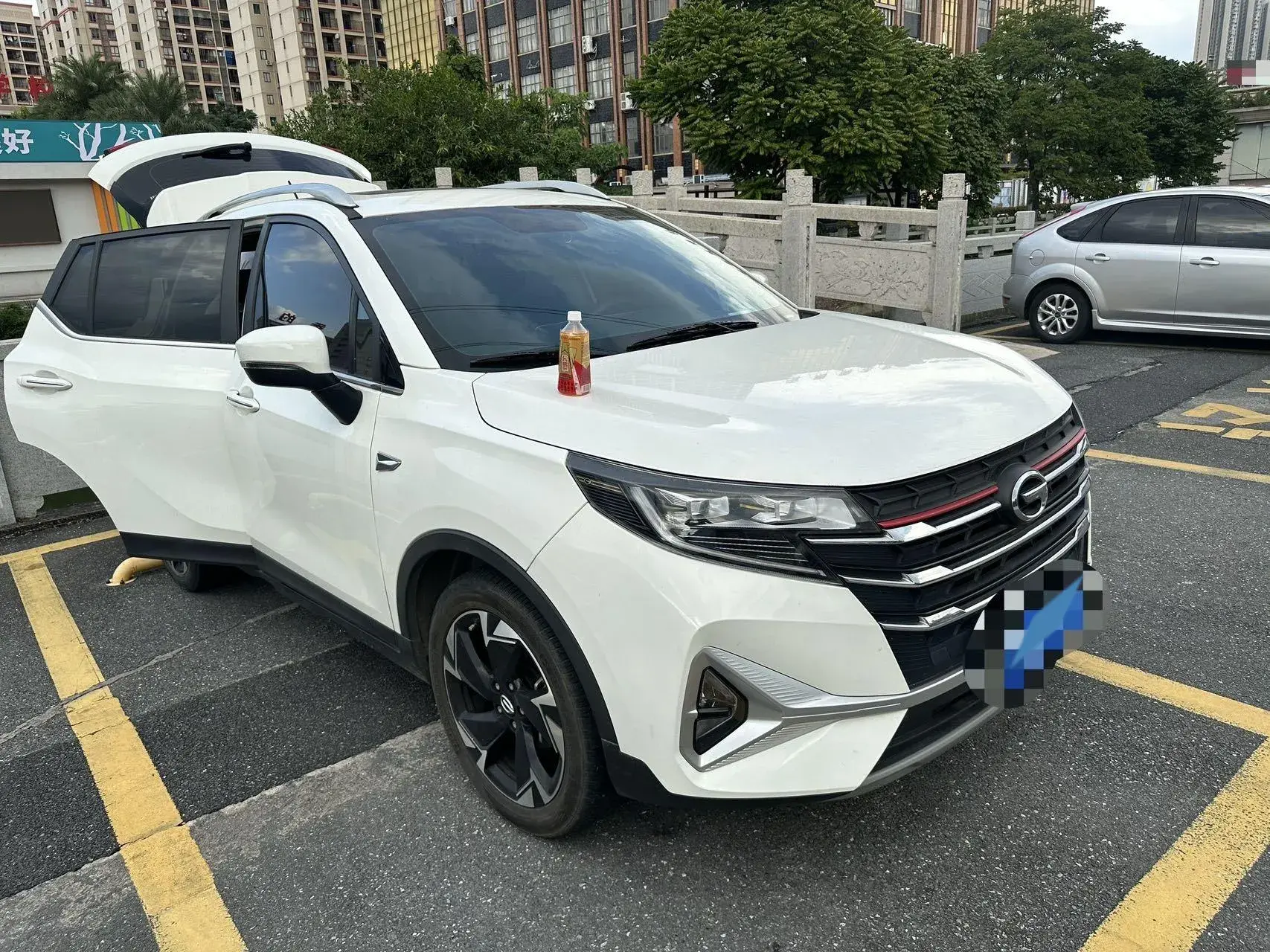 2021 GAC TRUMPCHI thumbnail 3
