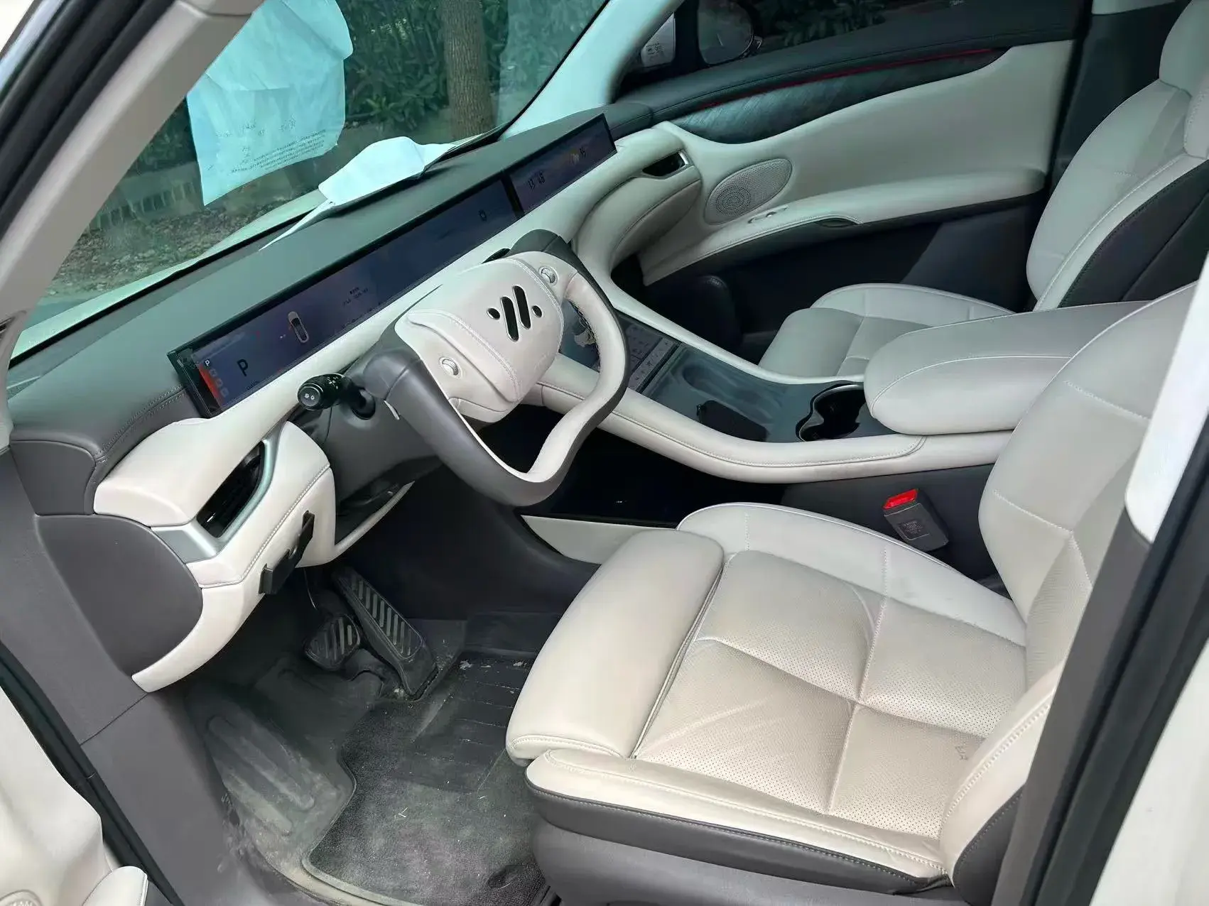 2023 IM LS6 thumbnail 2