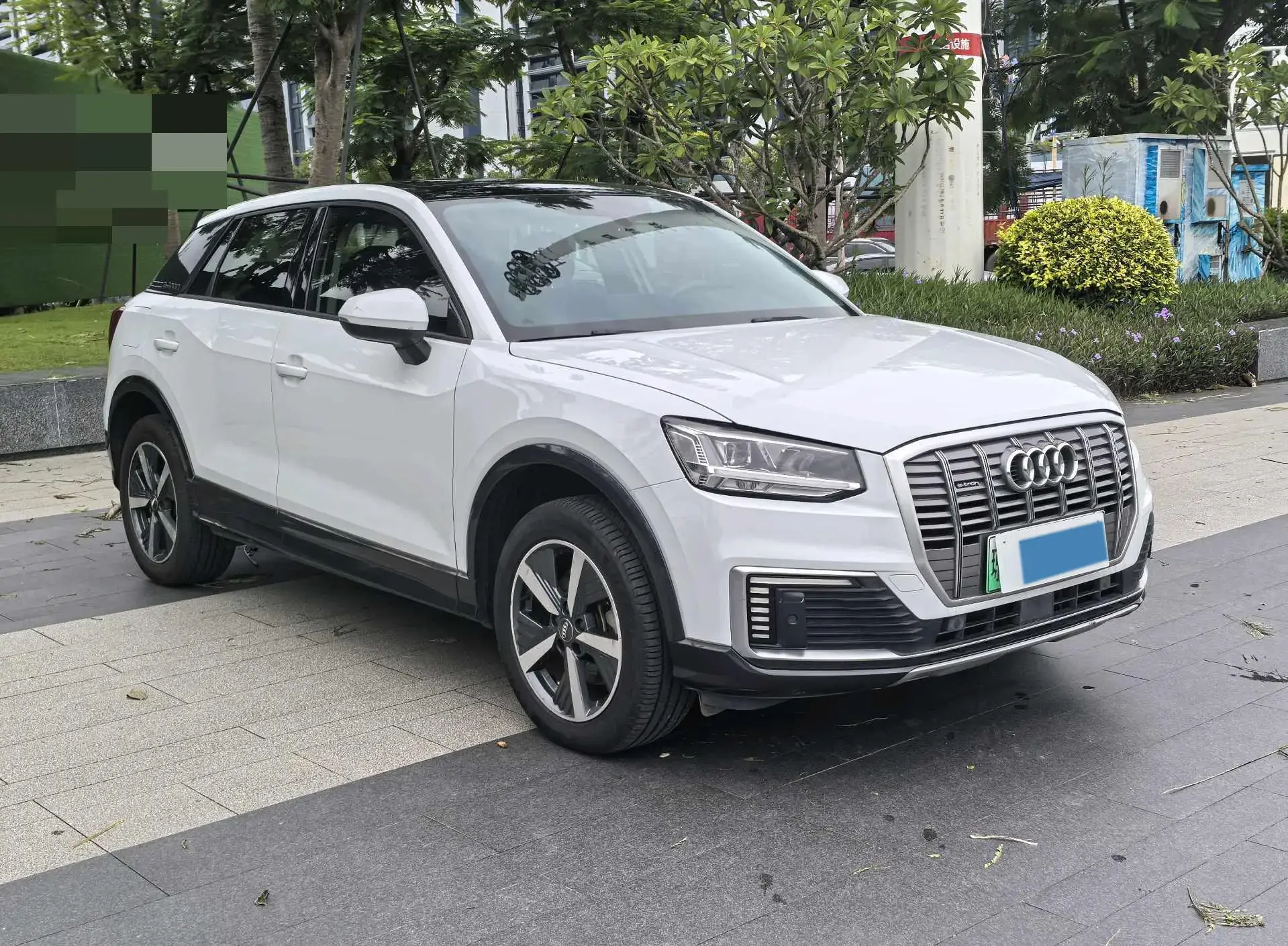 2019 AUDI Q2L thumbnail 3