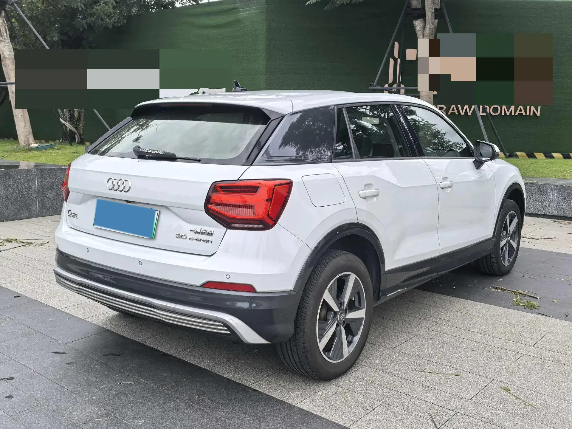 2019 AUDI Q2L thumbnail 4