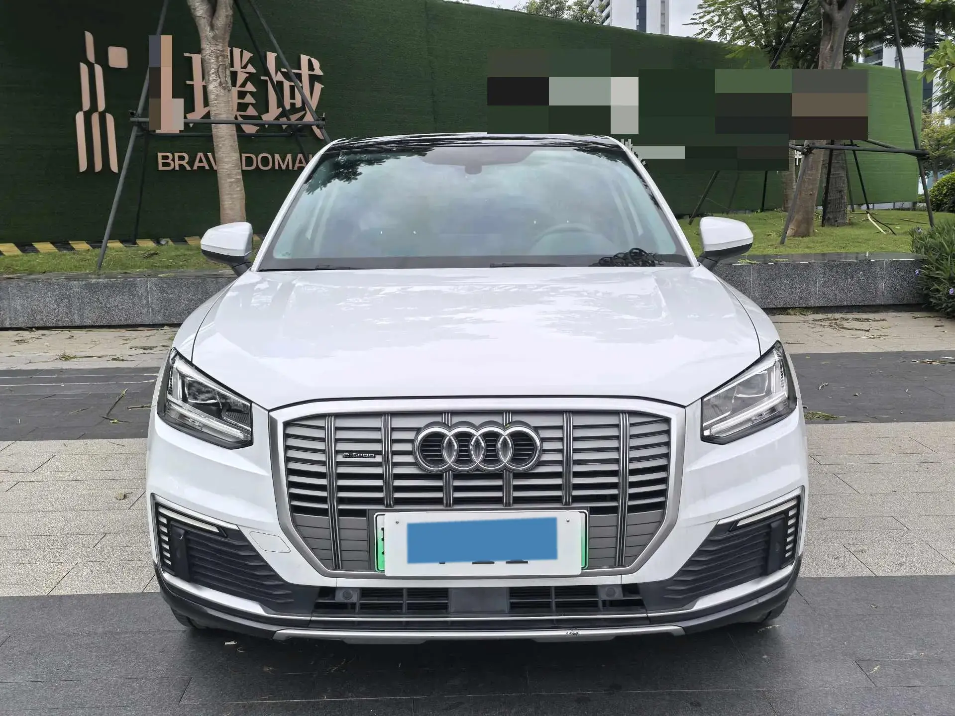 2019 AUDI Q2L thumbnail 2