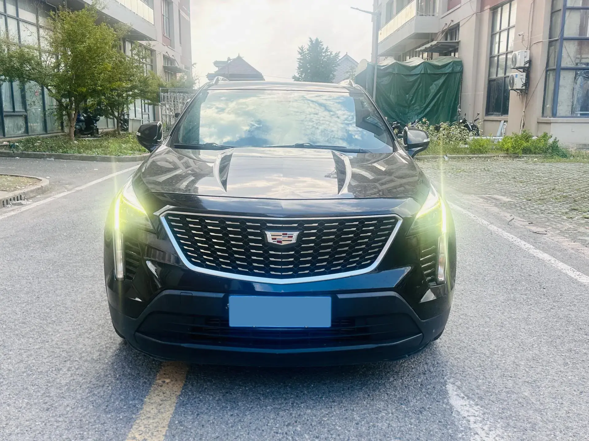 2020 CADILLAC XT4 thumbnail 2