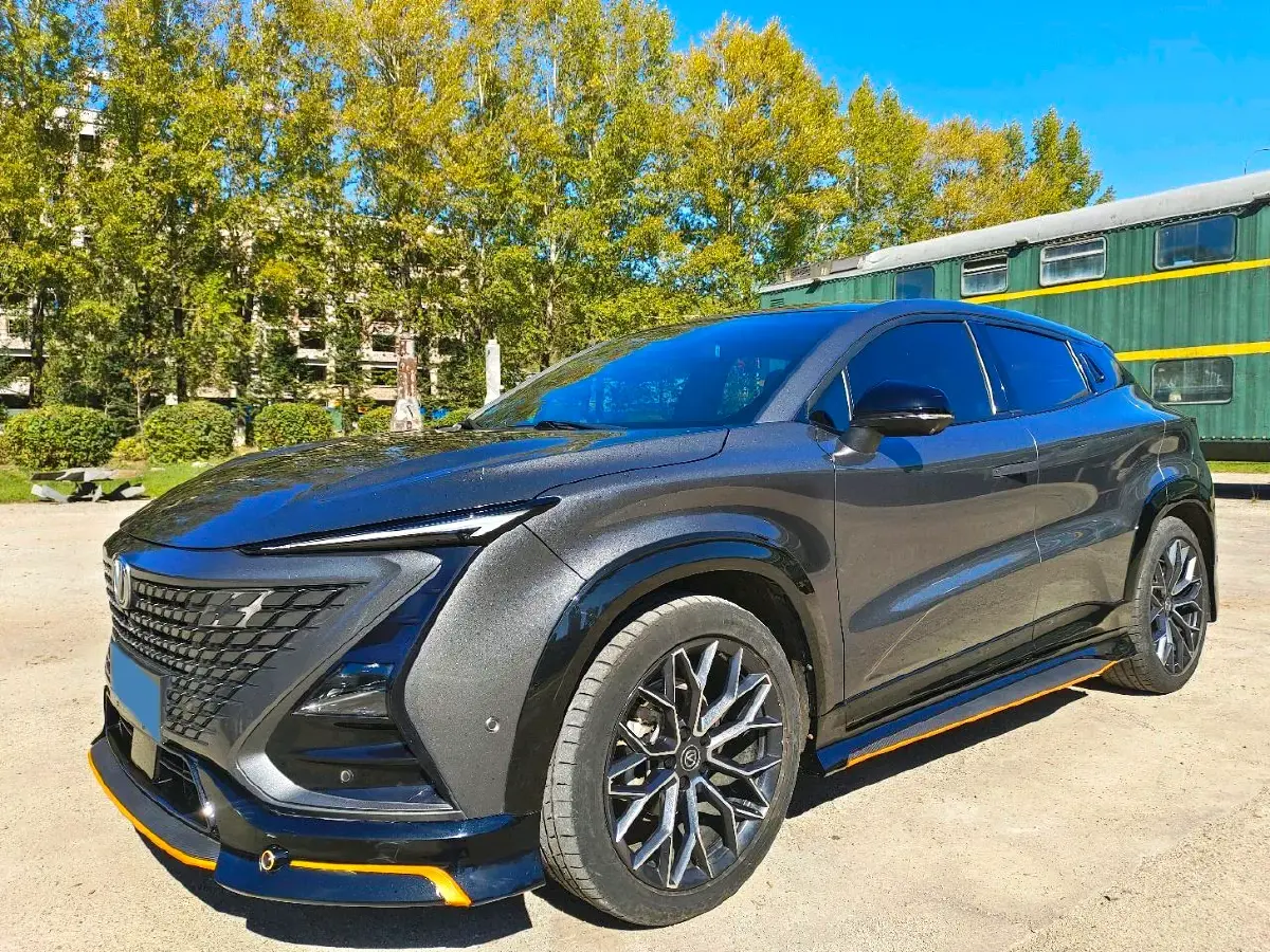 2022 ChangAn UNI-T 1.5T 188HP L4 7DCT