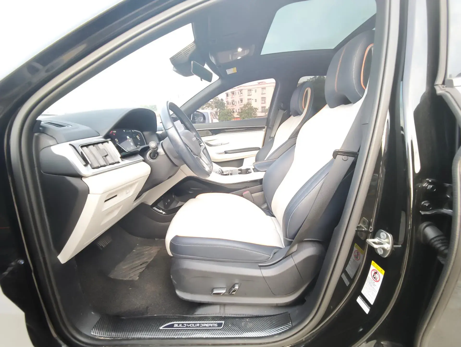 2023 BYD SONG thumbnail 4