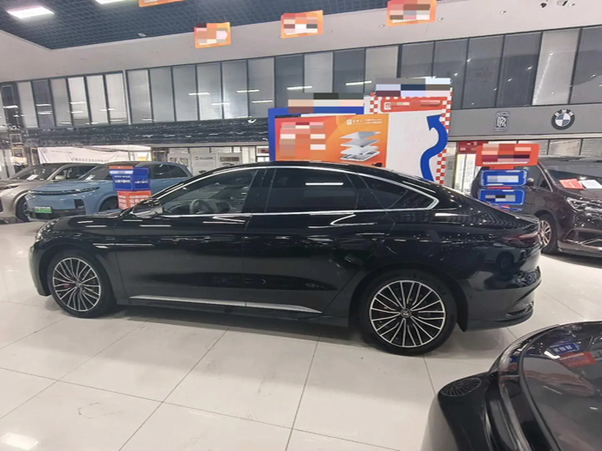 2025 BYD HAN thumbnail 3