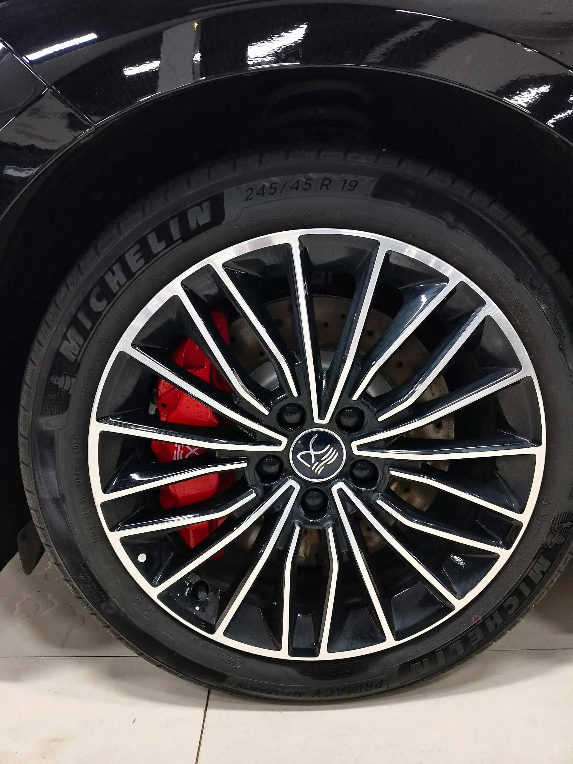 2025 BYD HAN thumbnail 2