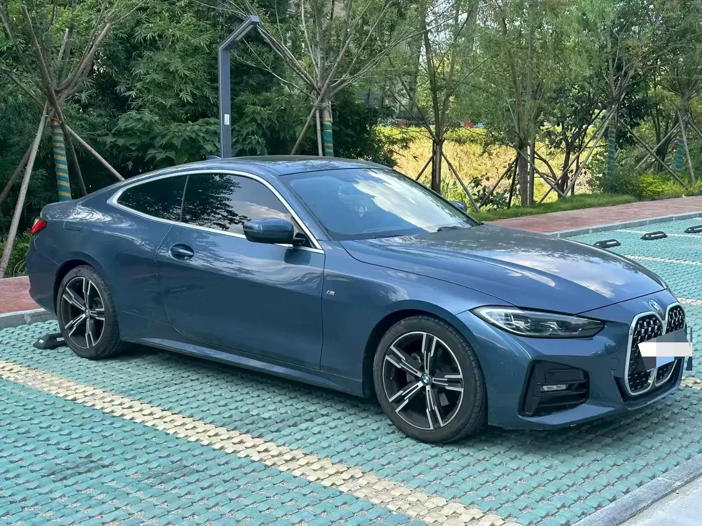 2022 BMW 4 thumbnail 3