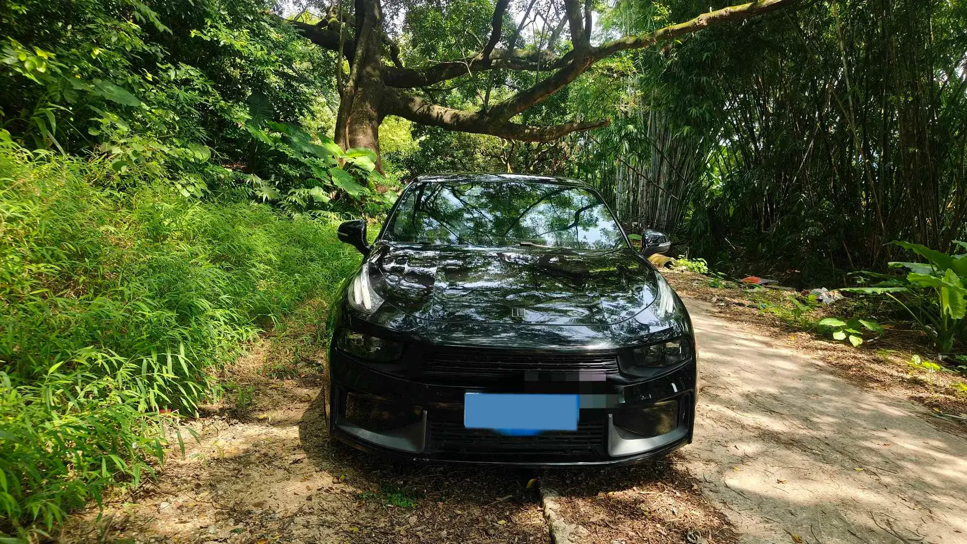 2018 LYNK&CO 03 thumbnail 2