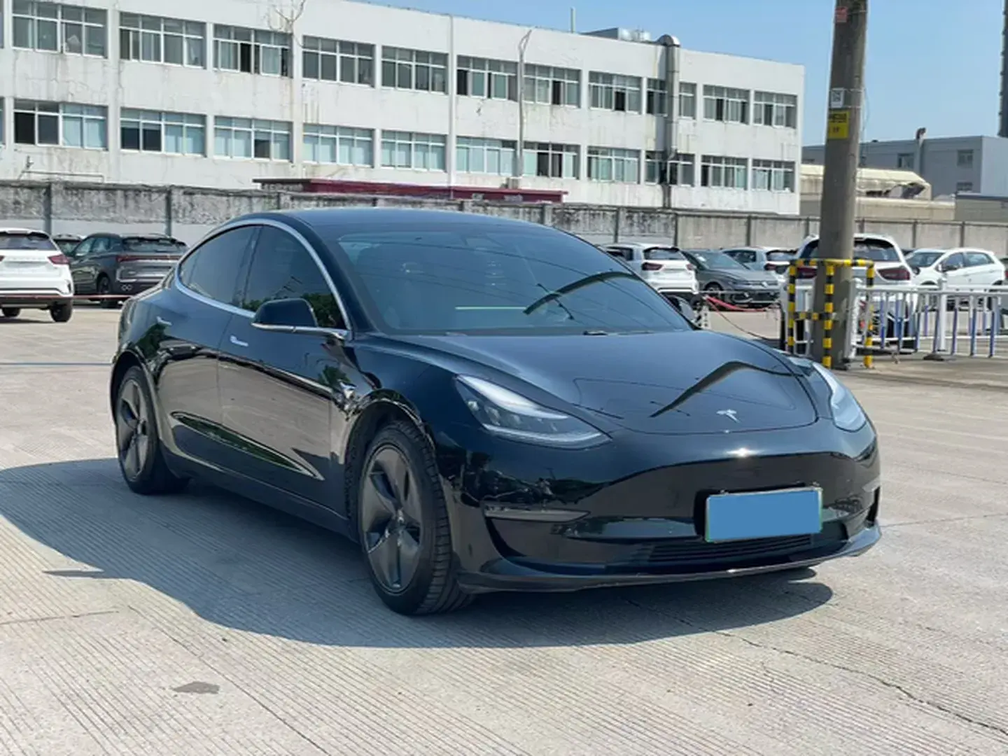 2020 TESLA MODEL thumbnail 3