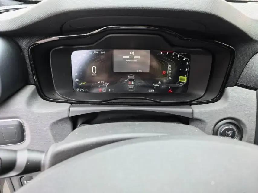 2021 LYNK&CO 03 thumbnail 4