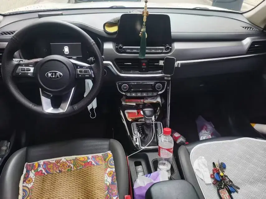 2019 KIA SPORTAGE thumbnail 4