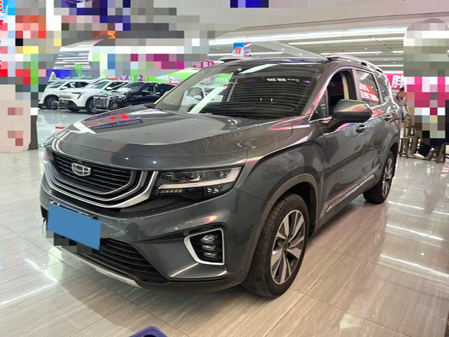 2020 GEELY OKAVANGO view 1