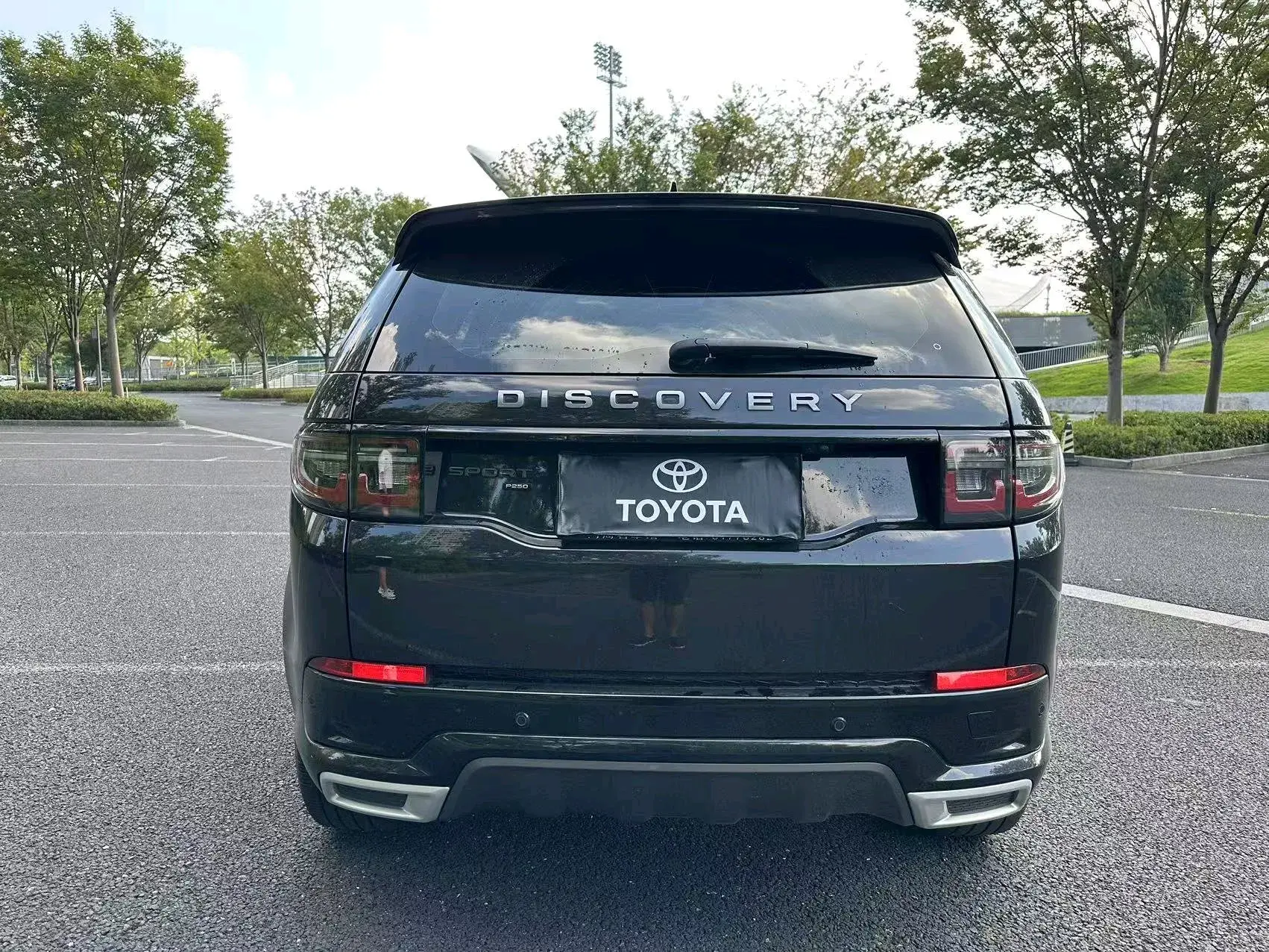 2022 LAND ROVER thumbnail 4