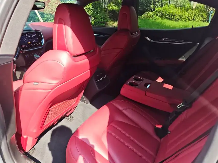 2022 MASERATI GHIBLI thumbnail 4