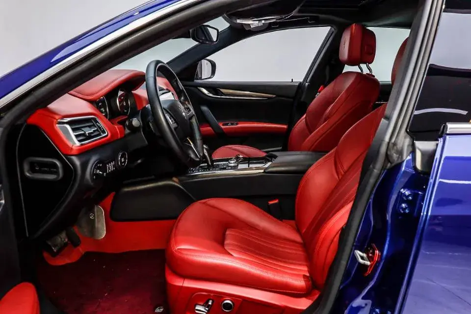 2021 MASERATI GHIBLI thumbnail 3