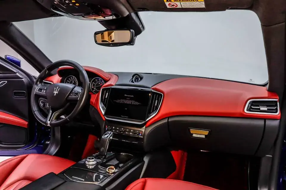 2021 MASERATI GHIBLI thumbnail 4