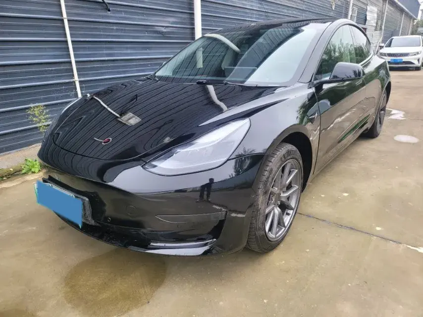 2022 TESLA MODEL view 1