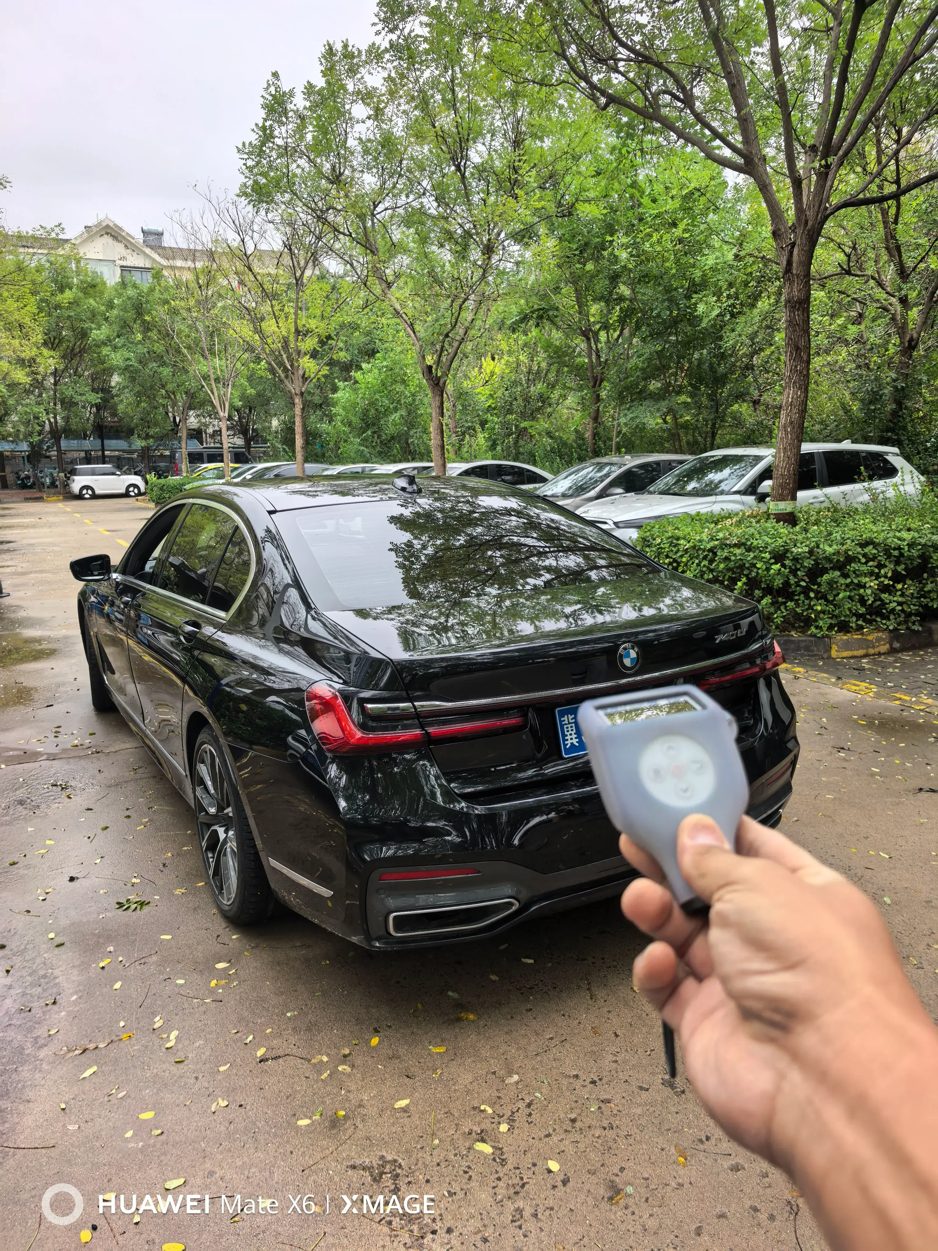 2021 BMW 7 thumbnail 4