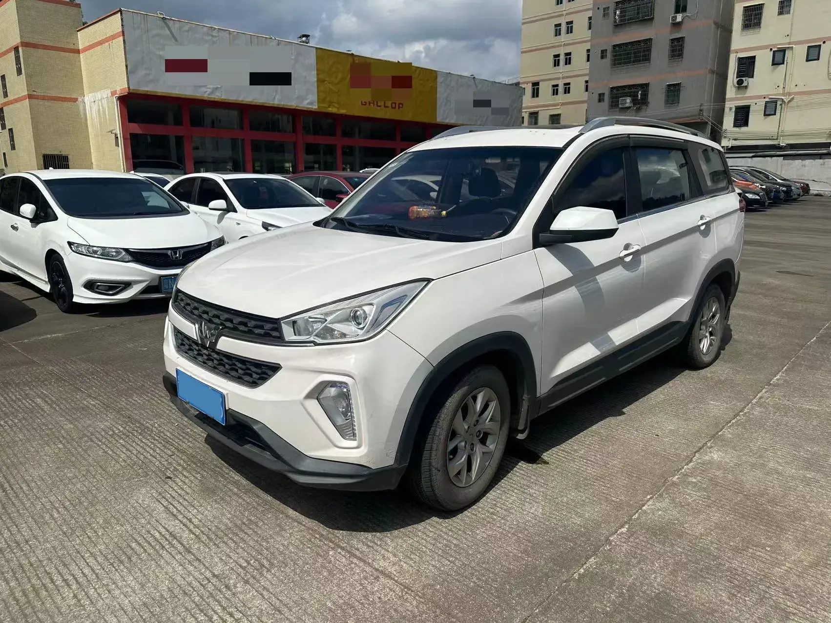 2018 WULING HONGGUANG view 1
