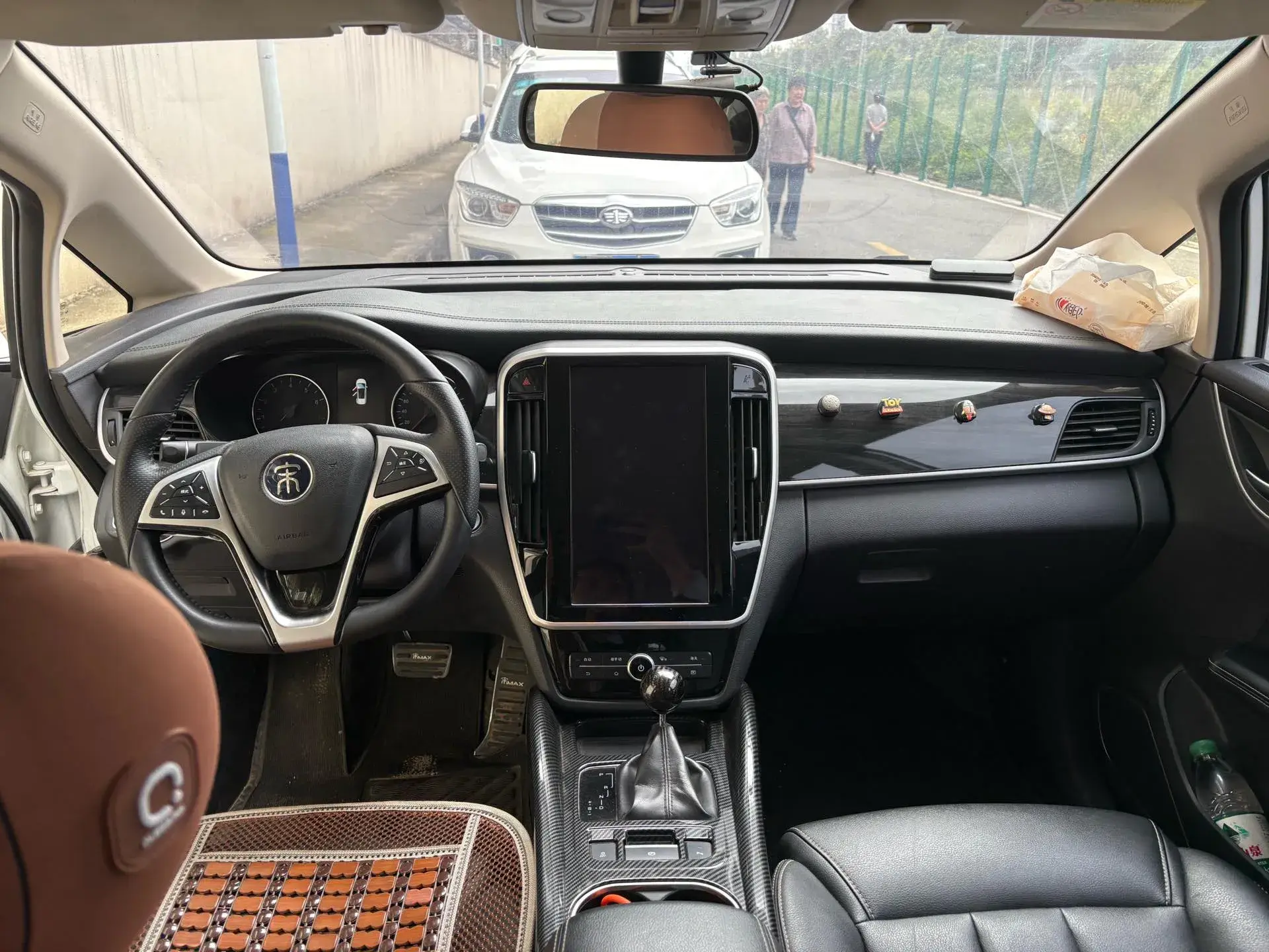 2018 BYD SONG thumbnail 4