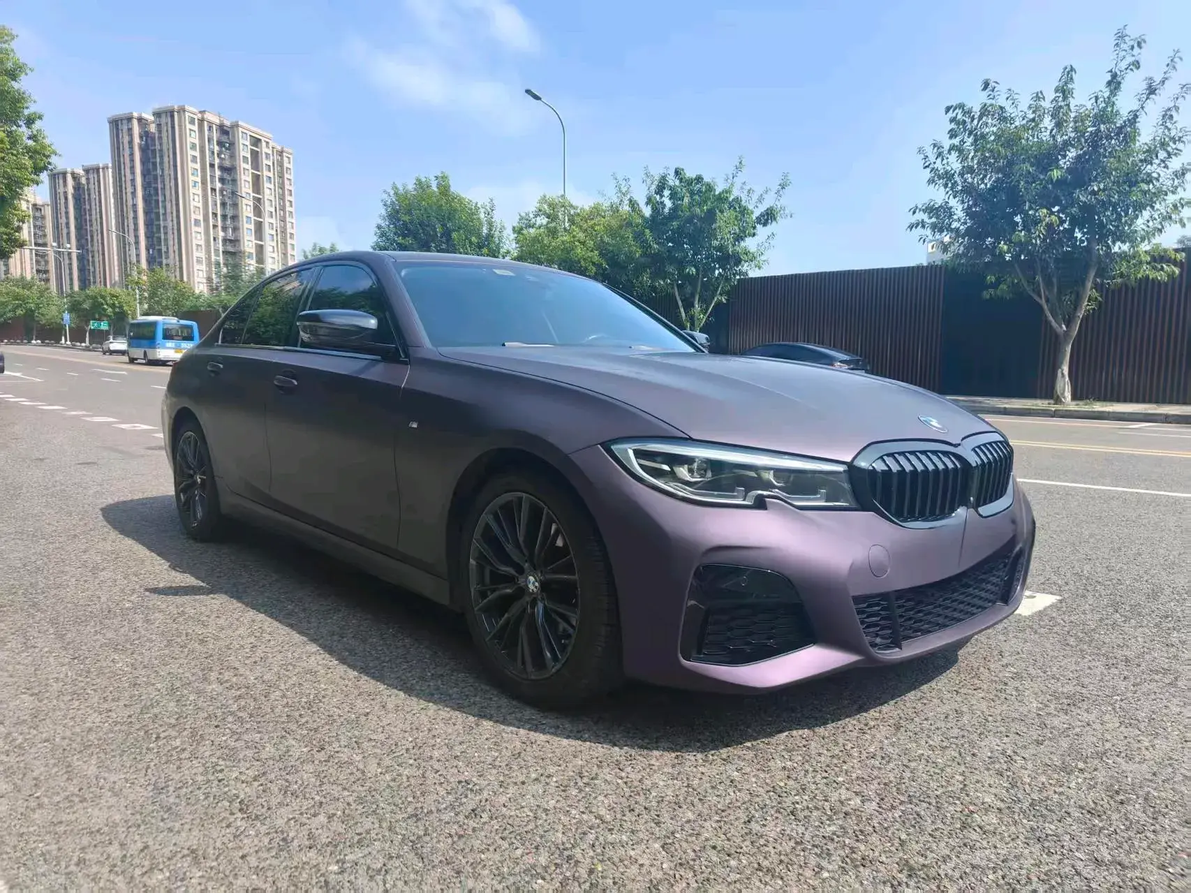 2020 BMW 3 thumbnail 3
