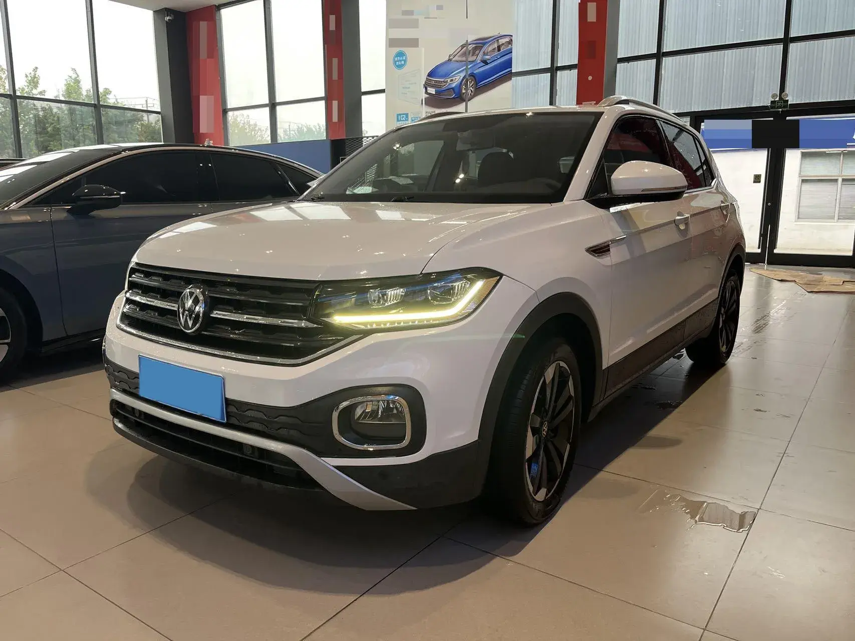 2023 VOLKSWAGEN TACQUA view 1