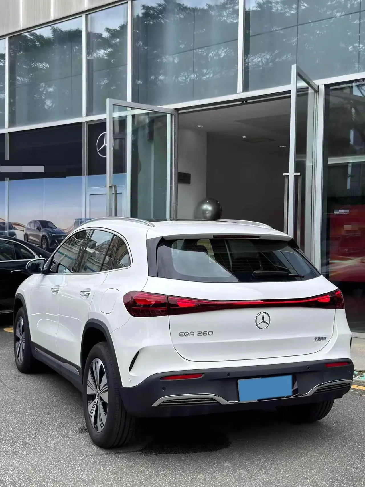 2025 MERCEDES-BENZ EQA thumbnail 3