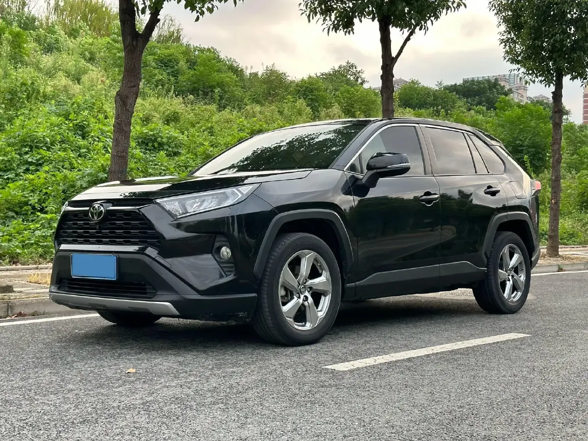 2022 Toyota RAV4 2.0L 171HP L4 CVT