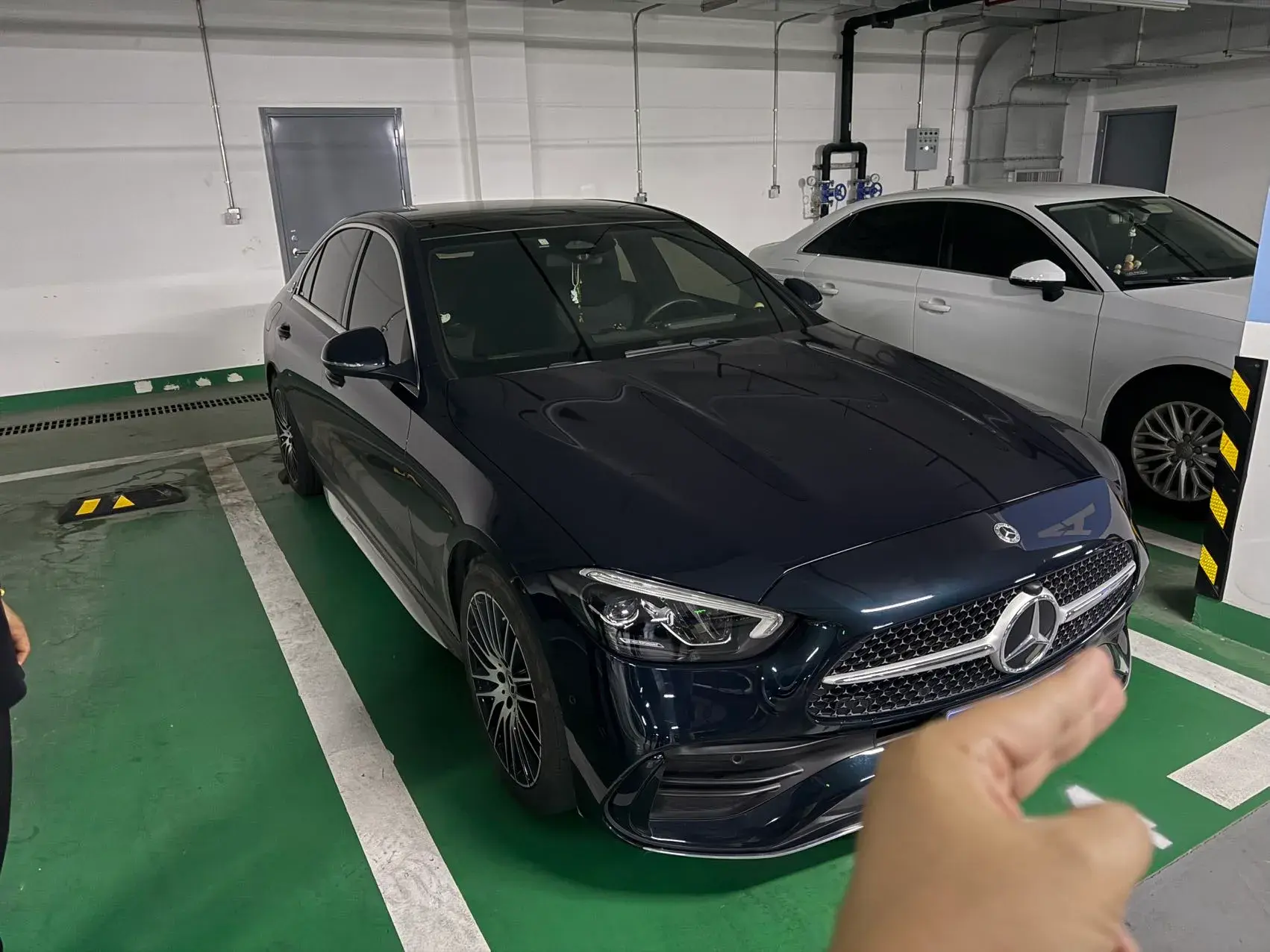 2023 MERCEDES-BENZ C thumbnail 2