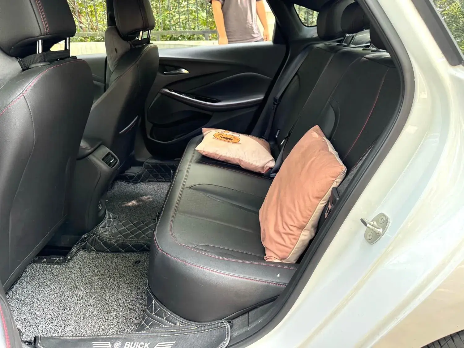 2023 BUICK VERANO thumbnail 4