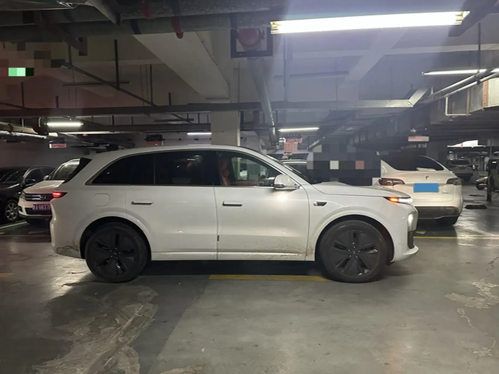 2024 LI L6 thumbnail 3