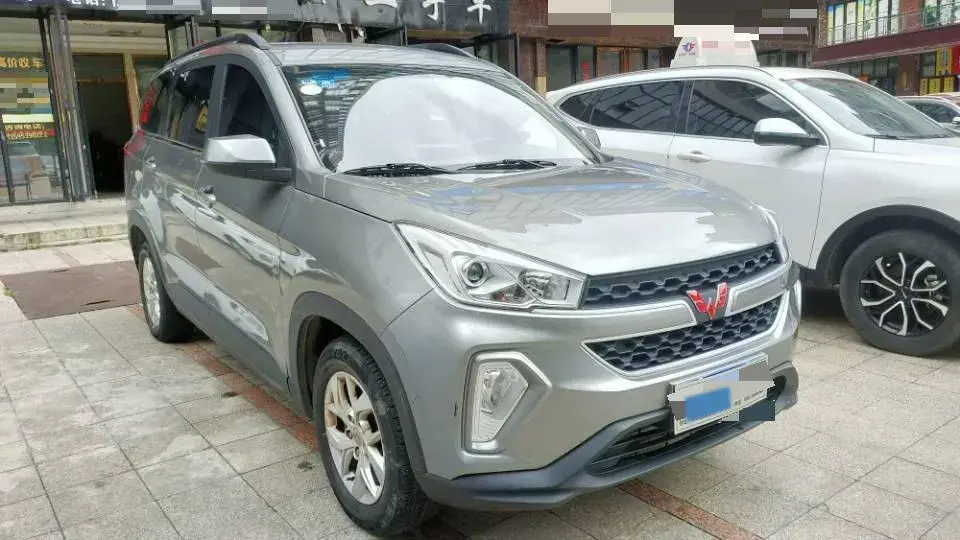 2018 WULING HONGGUANG thumbnail 3